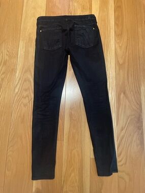 7 For All Mankind Black Skinny Jeans - Slim Back Pocket Style